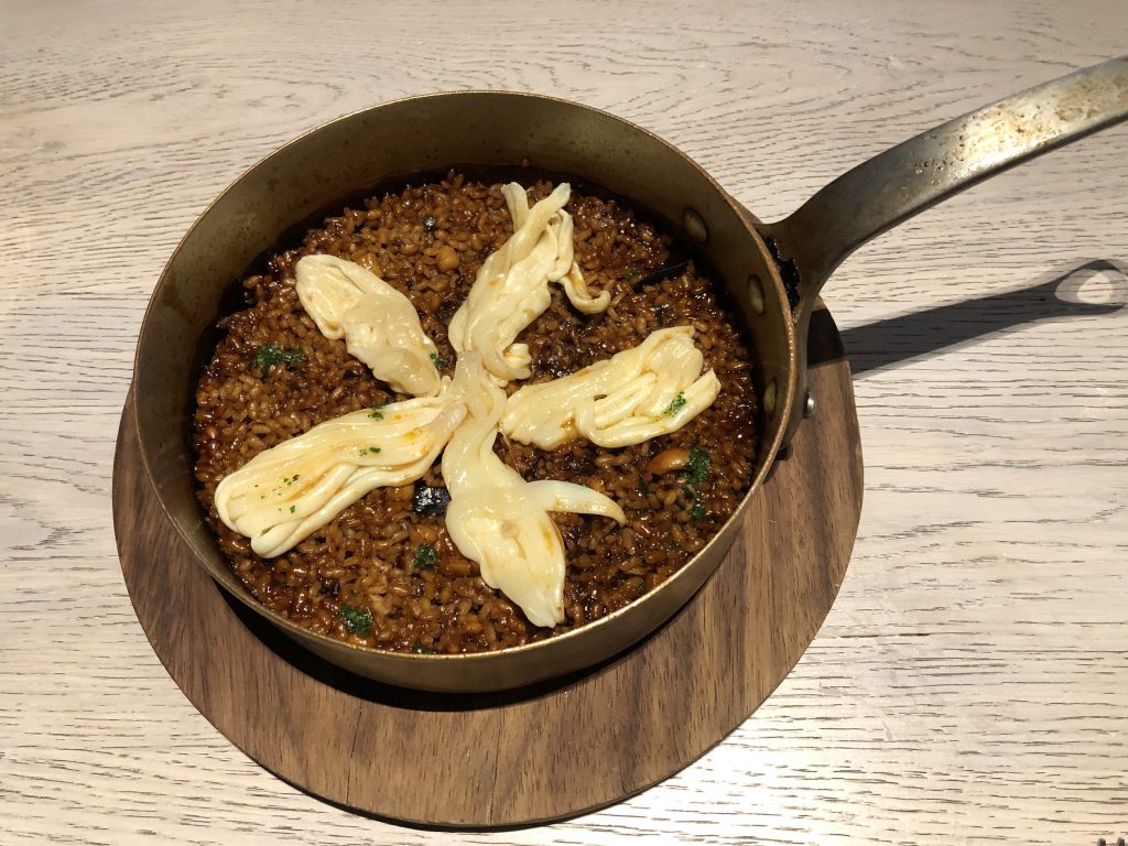 arroz con calamar y espardeñas